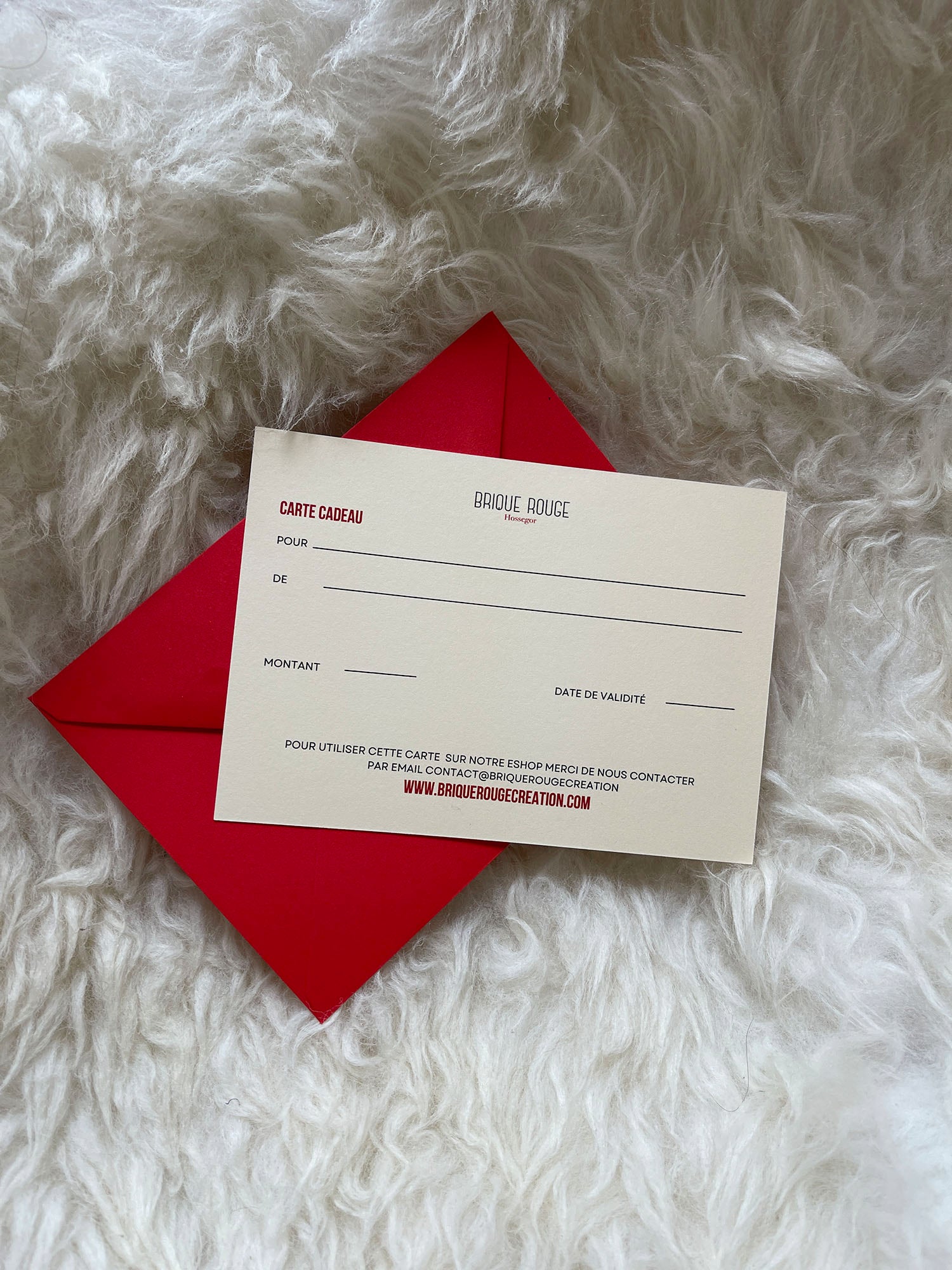 Carte Cadeau Brique Rouge